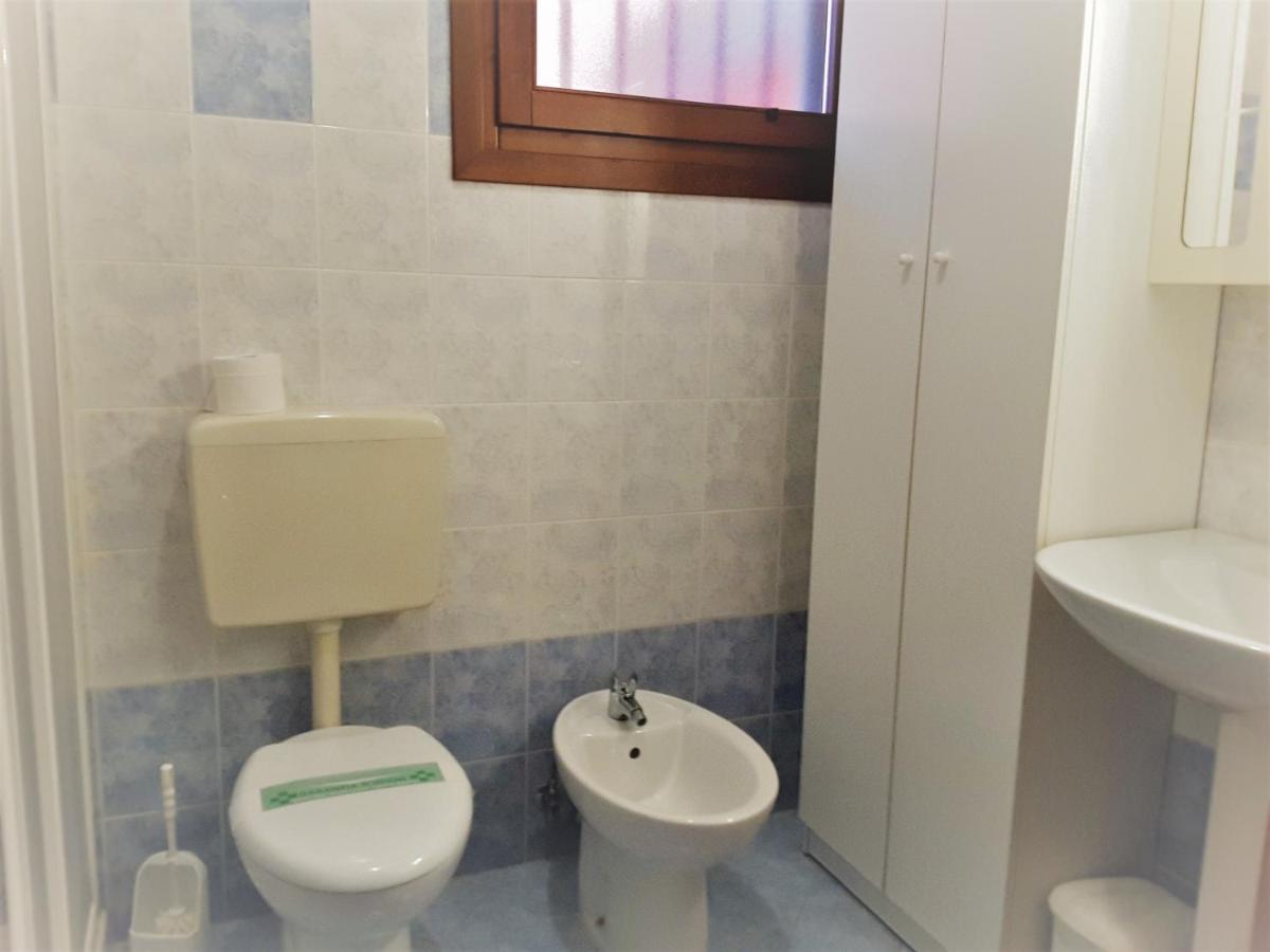Iris 20 In Posizione Strategica, Indipendente, All'Interno Del Villaggio Dei Fiori Caorle Zewnętrze zdjęcie