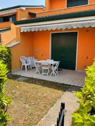 Iris 20 In Posizione Strategica, Indipendente, All'Interno Del Villaggio Dei Fiori Caorle Zewnętrze zdjęcie